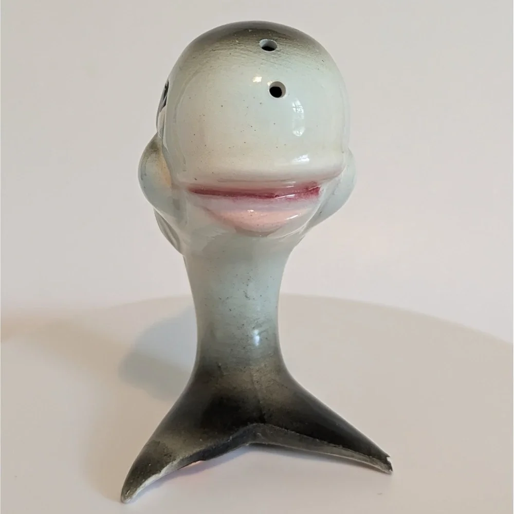 Vintage Kelvins Treasures Whale Salt & Pepper Shakers Anthropomorphic Japan